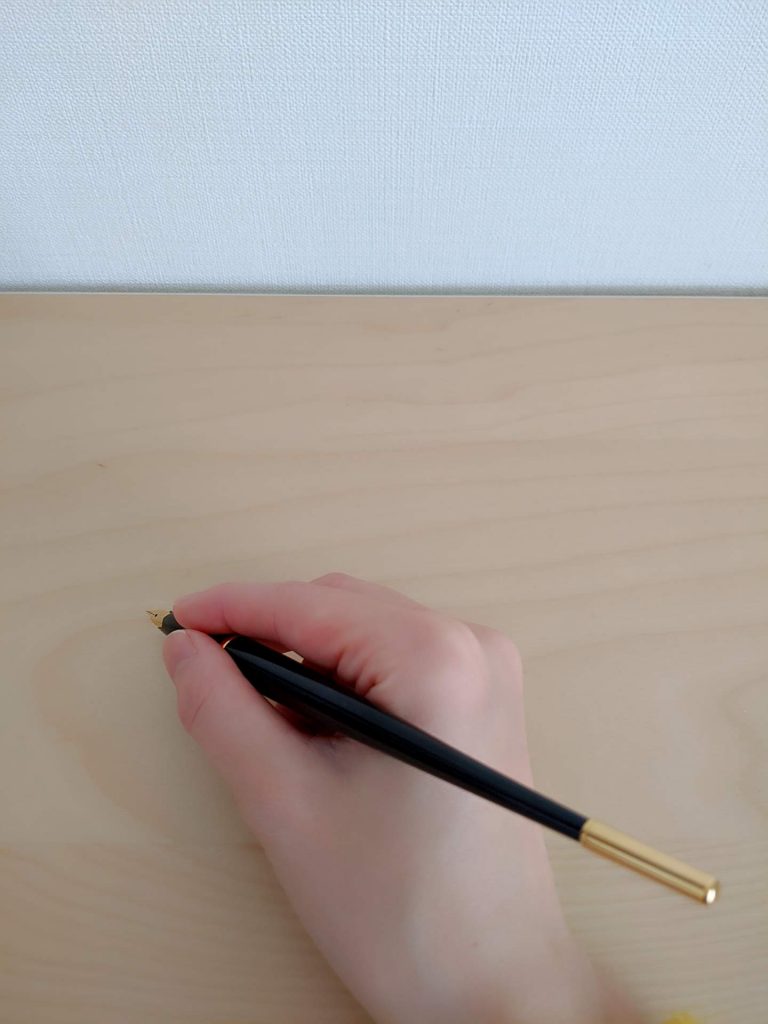 ペンの持ち方の矯正を成功させるために欠かせない3つの秘訣 おうちペン字